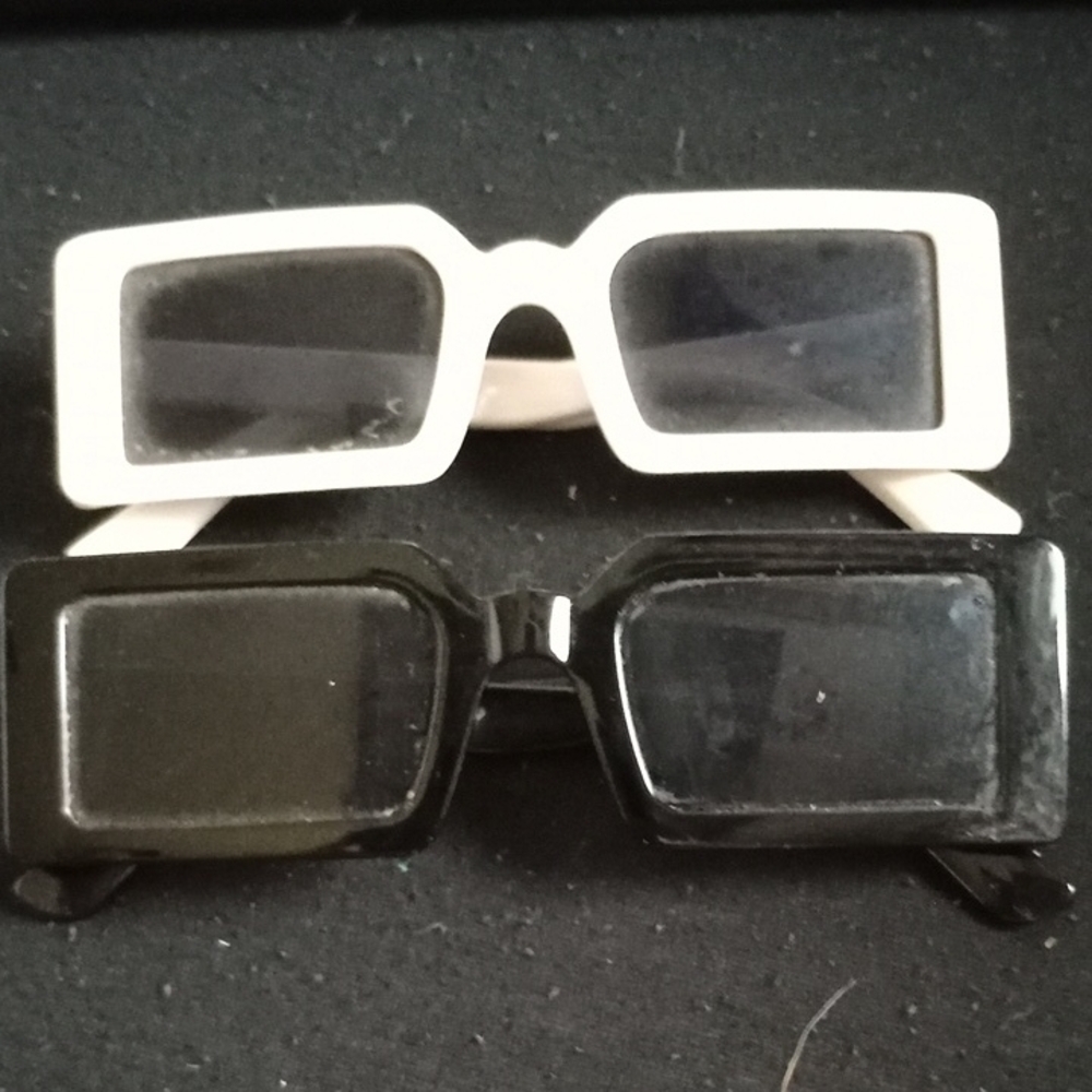 Black and White Rectangular Sunglasses